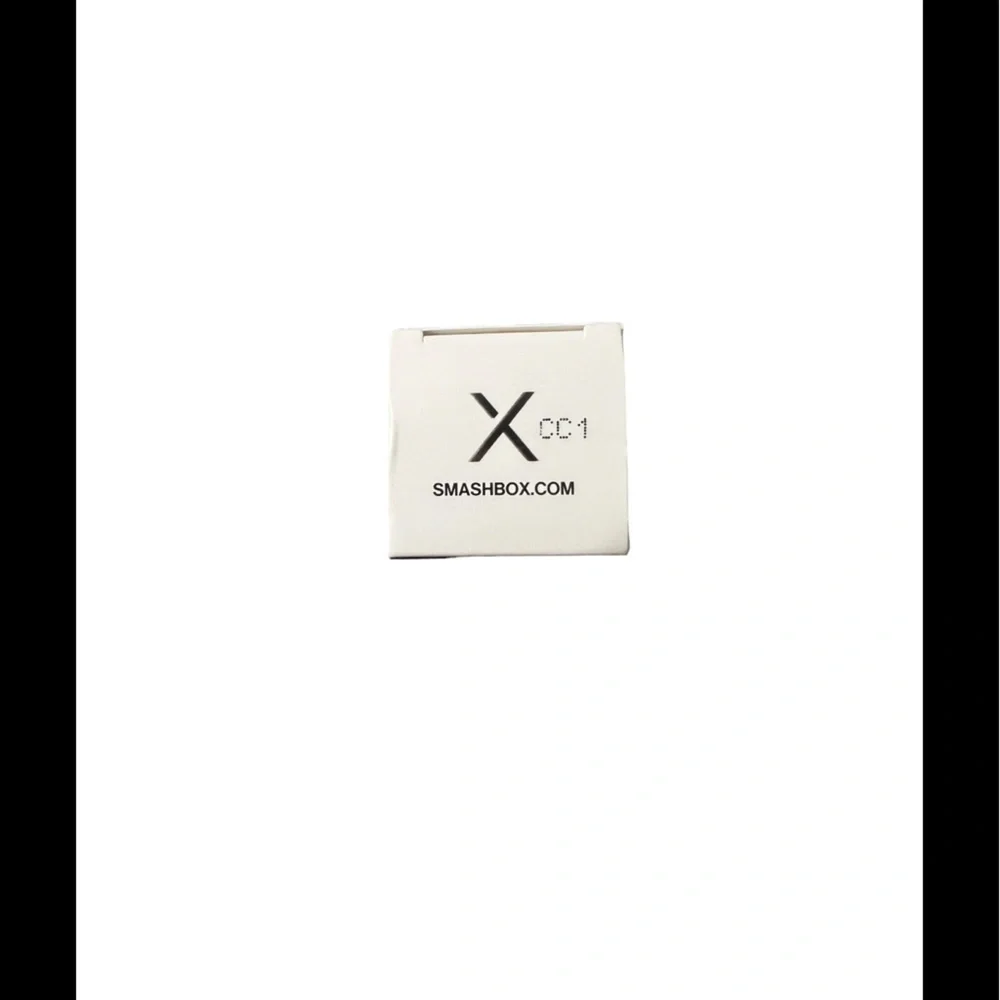 Smashbox Photo Finish Revitalize 8-in-1 Primer Spray Essence 2.5 FL OZ - Picture 3 of 3